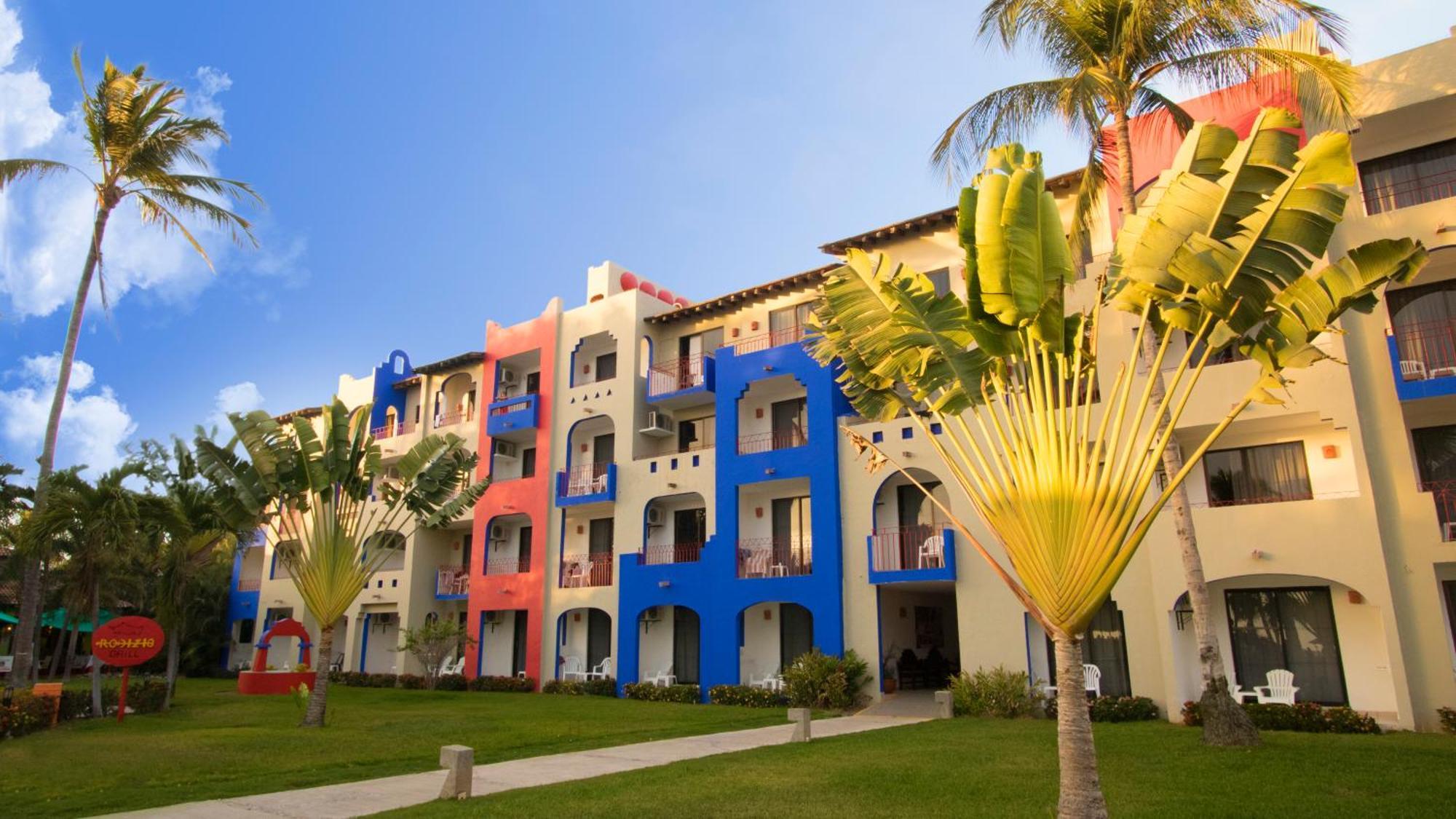Grand Decameron Complex Bucerias, A Trademark All-Inclusive Resort מראה חיצוני תמונה