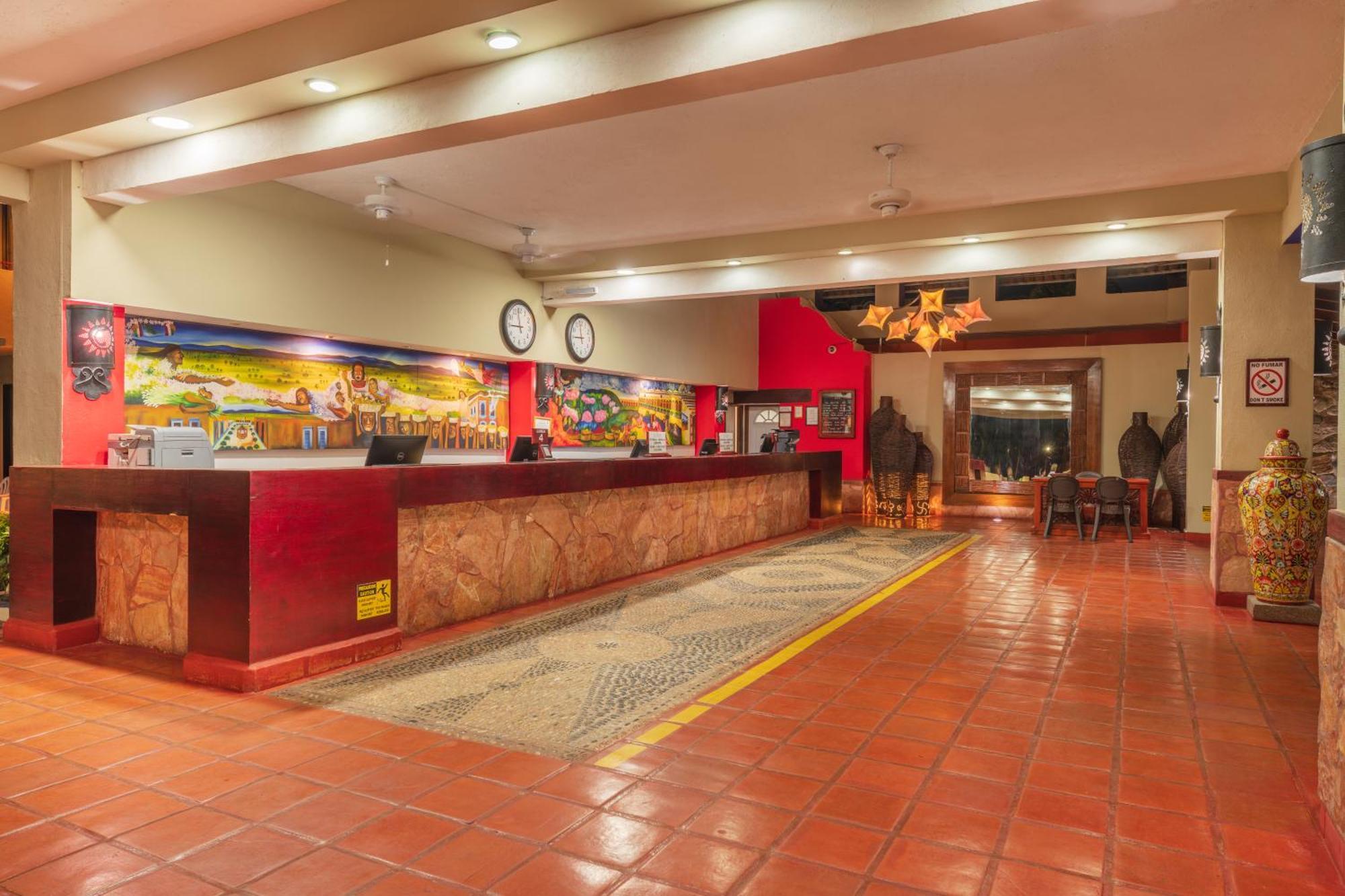 Grand Decameron Complex Bucerias, A Trademark All-Inclusive Resort מראה חיצוני תמונה